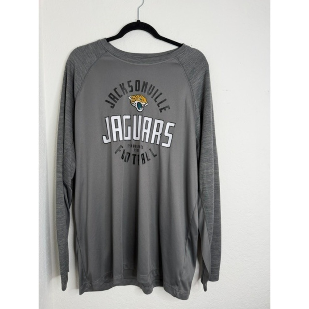 NFL Team Apparel Jacksonville Jaguars Men XL Grey Long Sleeve Performance Shirt